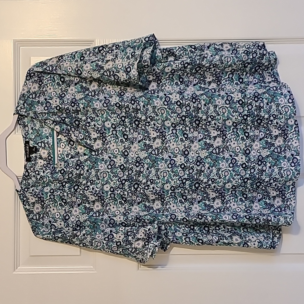 Like New - Roz & Ali Floral Blouse